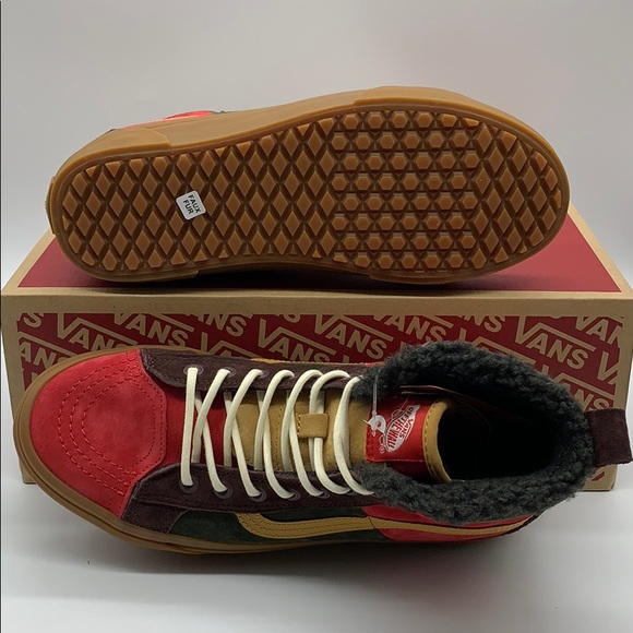 • VANS Sk-8-Hi 46 Mte Dx (Mte) Poinsettiafor WMNS - Picture 3 of 16